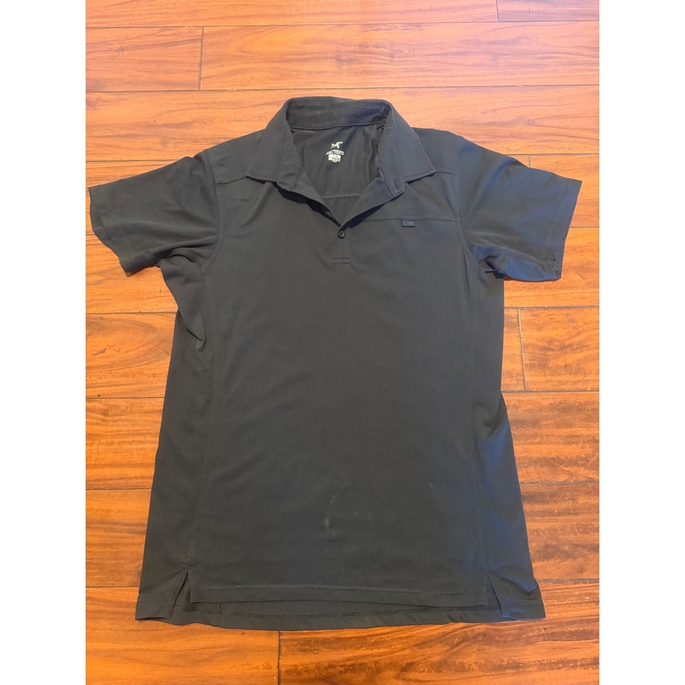 Arcteryx Mens Captive Polo Shirt Black Short Sleeve Hiking Outdoor Size Medium